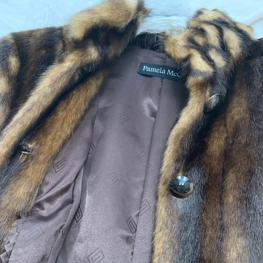 Pamela McCoy Faux Fur full length coat. Golden Ranch- dark brown with gold ovrtn